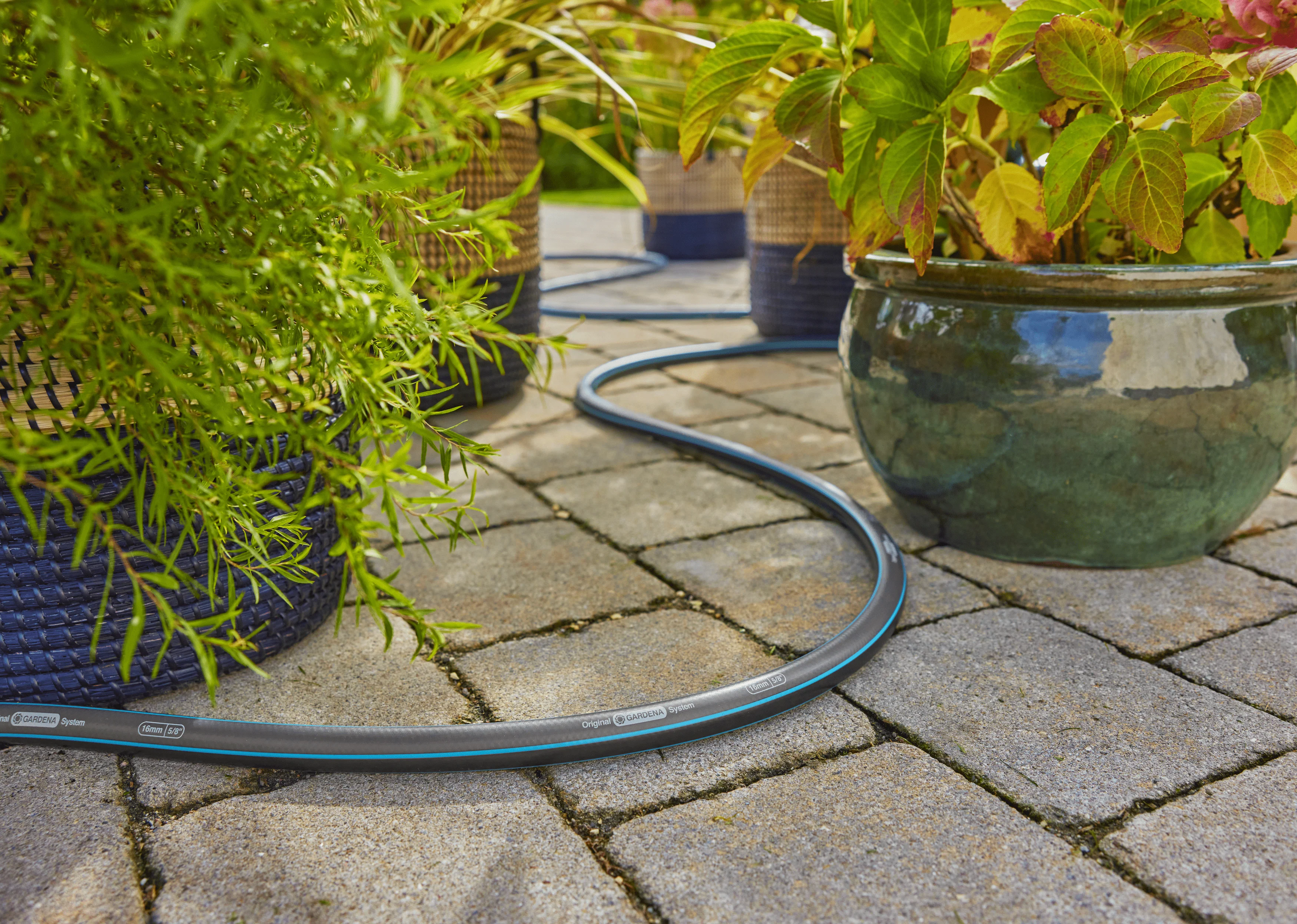 Garden Hose 30m 100ft. 5/8 X-Flow, provides flexible & reliable irrigation - Image 9