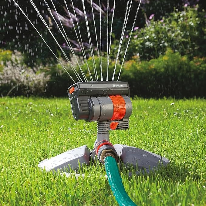 ZoomMaxx Oscillating Sprinkler On Weighted Sled Base 2300 Sq. Ft. Coverage - Image 4
